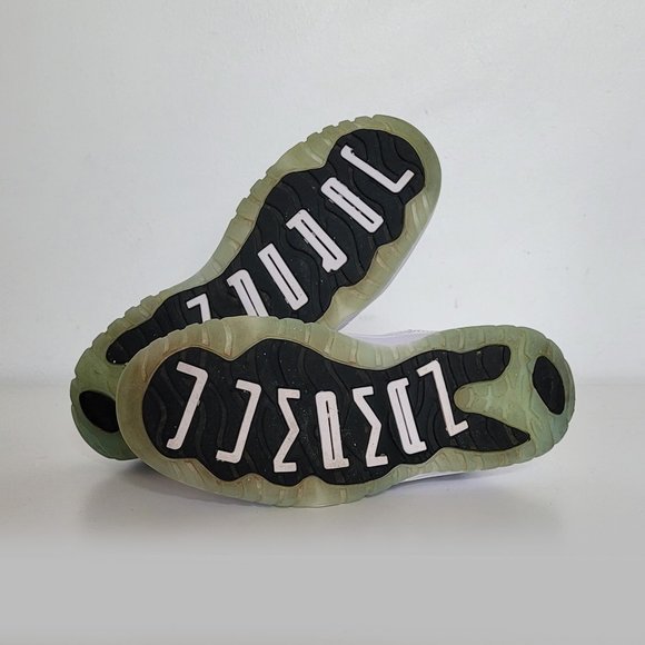 Jordan 11 Retro Low Legend Blue Sneakers Shoes (PS) 505835-117 - Size Youth 2 - Picture 5 of 9